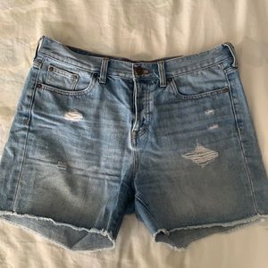 Mid-thigh size 28 J. Crew Denim shorts - bleecker wash